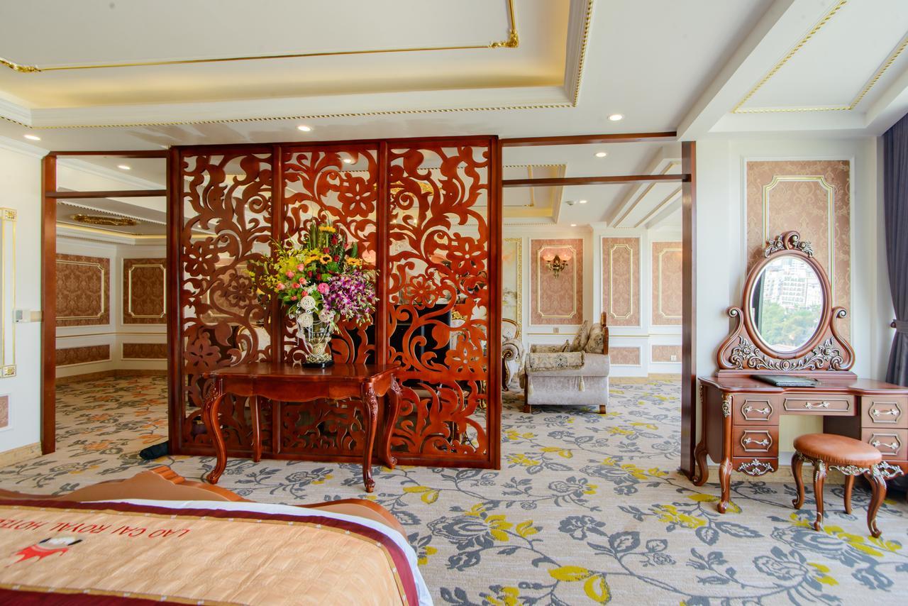 Lao Cai Royal Hotel Екстер'єр фото