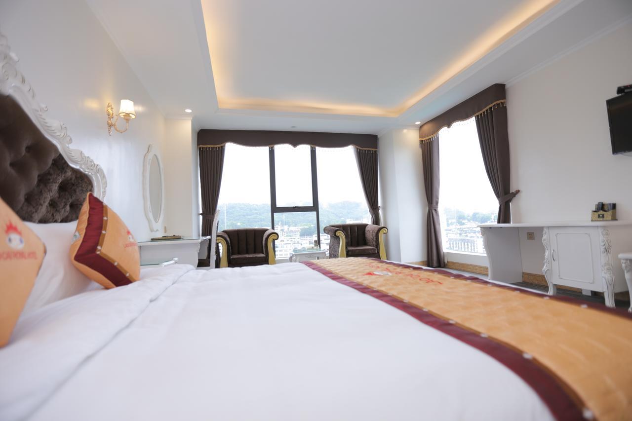 Lao Cai Royal Hotel Екстер'єр фото